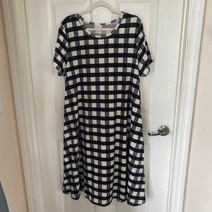 LuLaRoe JESSIE dress, 3X, New With Tags, and it has POCKETS!